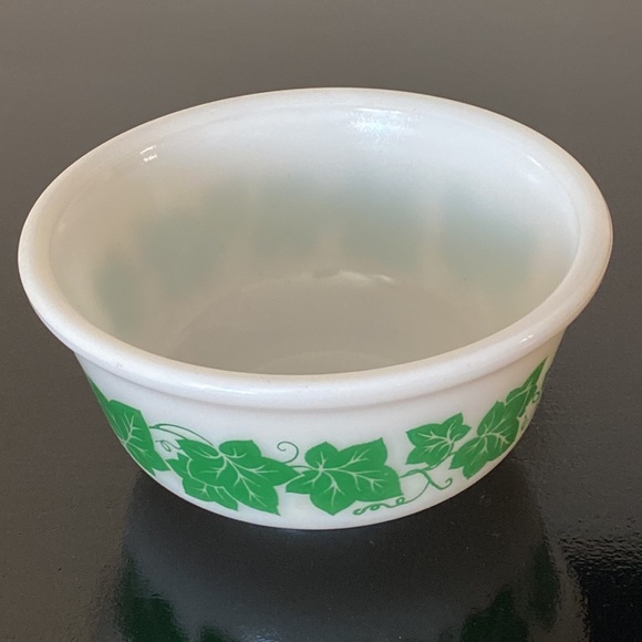 Hazel Atlas 6 Inch Mixing Bowl White Milk Glass with Green Ivy Grape Leaves - Picture 1 of 11